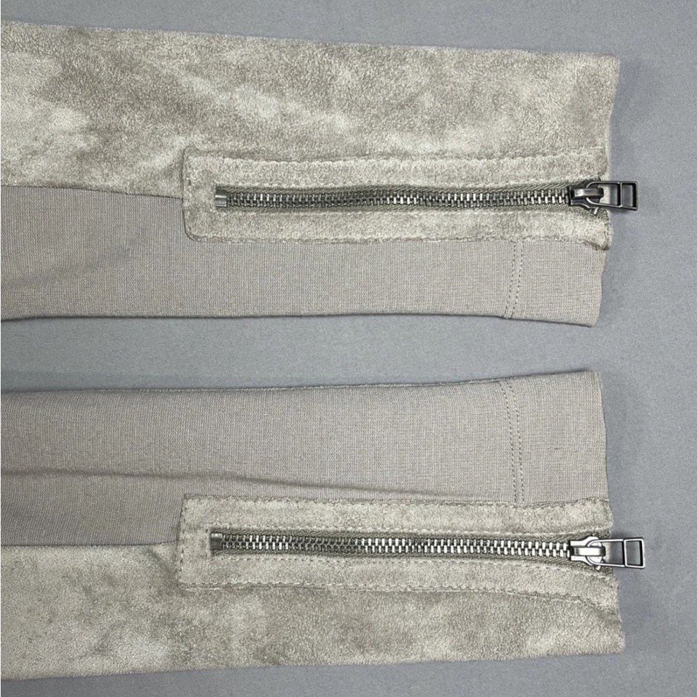 BCBG Maxazria Long Sleeve Sloan Faux Suede Cropped Moto Jacket Gray Tan Medium - Picture 9 of 16